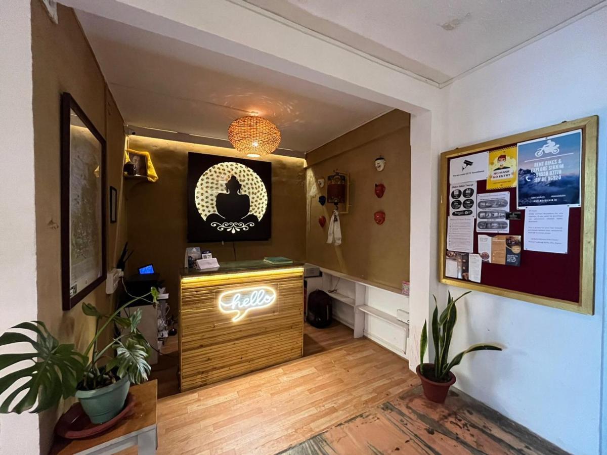 Mellow Fellow Hostel 강토크 외부 사진