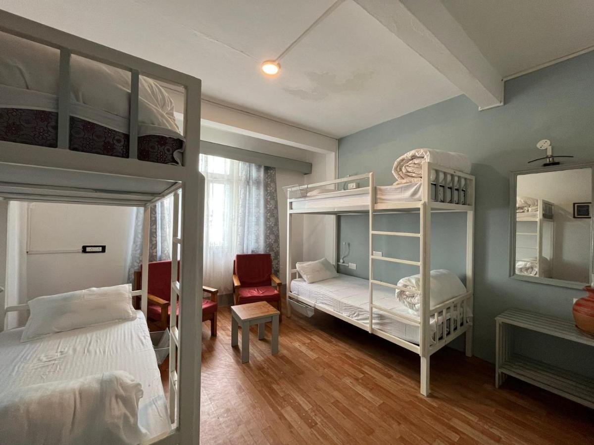 Mellow Fellow Hostel 강토크 외부 사진